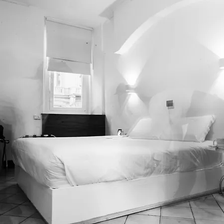 Albergo Delle Regioni, Barberini - Fontana di Trevi-3